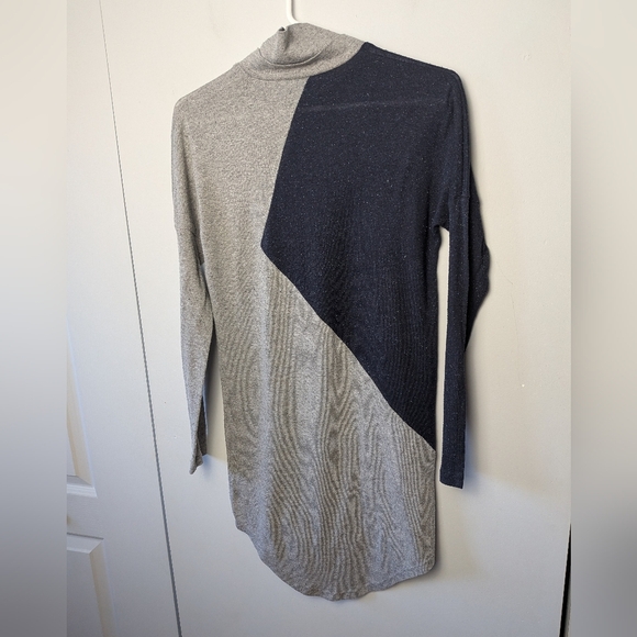 EVE GRAVEL Designer Women Top Long Sleeve Blue Ans Gray Size XS Made In Canada - Picture 7 of 9